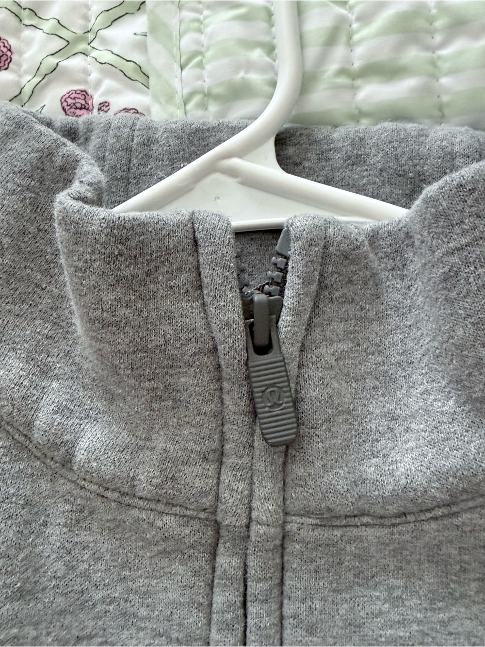 Lululemon grey zip up - Picture 2 of 4